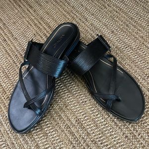 Vionic Women’s Sandals - Size 9.5 Black